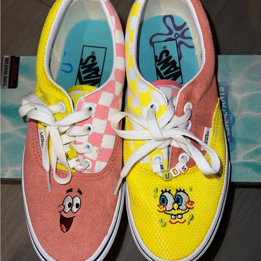 SpongeBob SquarePants Vans

Women 7